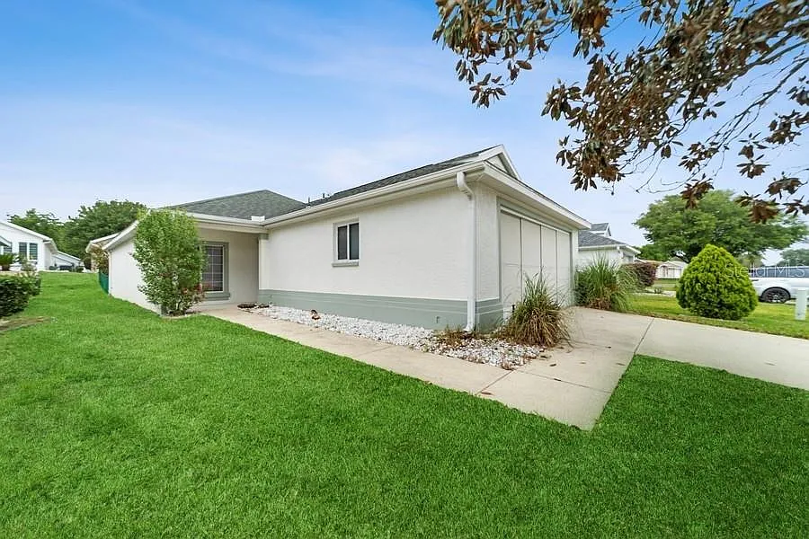 2038 NW 50th Ave