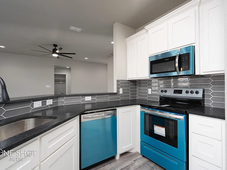 1728 Bandolero Rd — Photo 25