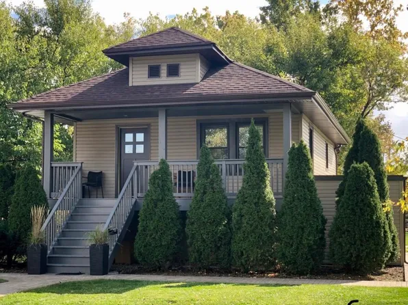 9781 River St, Schiller Park, IL 60176