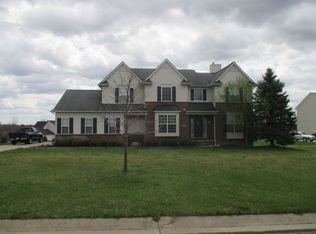 9802 Dublin Dr, Fenton, MI 48430