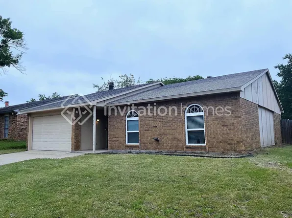 10214 Deer Hollow Dr, Dallas, TX 75249