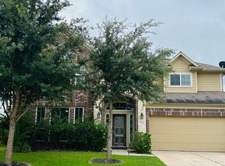 5454 Peppermint Dr, Baytown, TX 77521