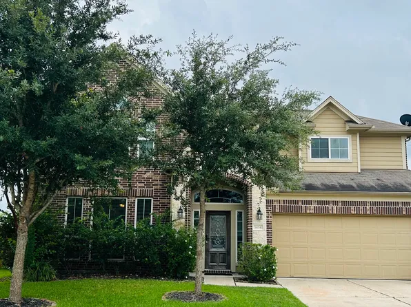 5454 Peppermint Dr, Baytown, TX 77521