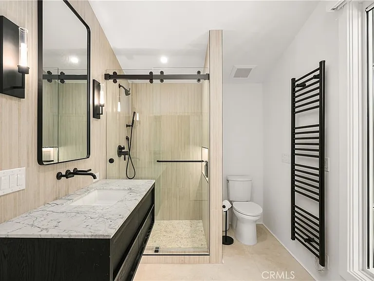 592 Bluebird Canyon Dr — Photo 40