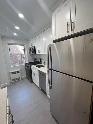 Rented by Queens Apartments Realty LLC | media 5