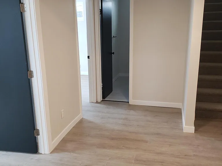 10715 Clarkson Ct — Photo 14