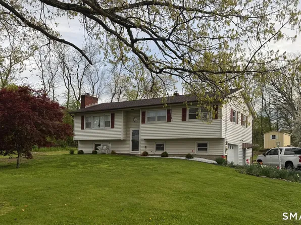 7 Rogers Drive, Danbury, CT 06810