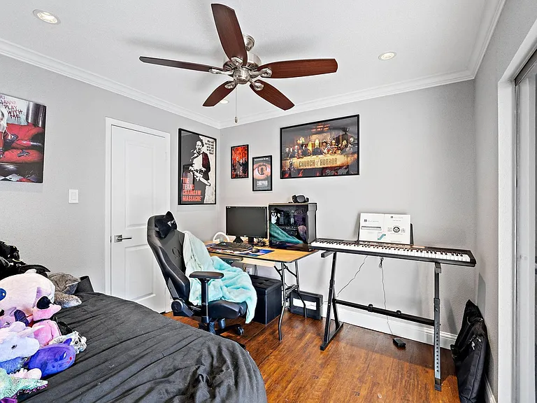 1818 Augusta Dr #6 — Photo 14