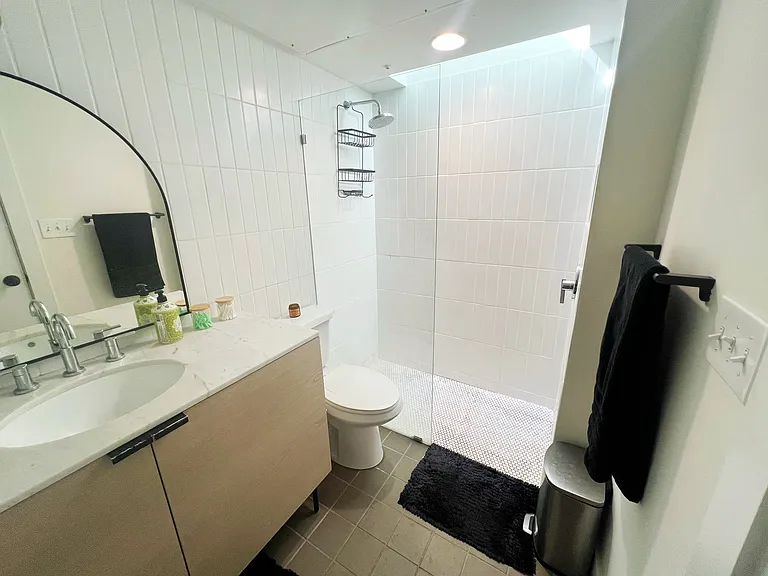 2906 S 1st St #303 — Photo 9