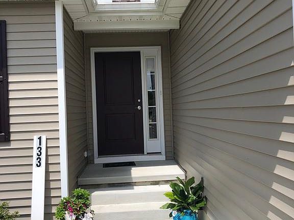3rd image of 133 William Ross Ln