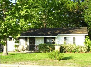 672 Western Dr, Mobile, AL 36607