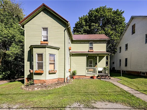 290 W 1st Ave, Blairsville, PA 15717