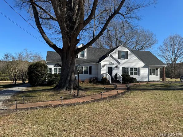 614 Chaptico Rd, South Hill, VA 23970