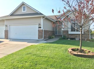1025 E Stone Path St, Derby, KS 67037