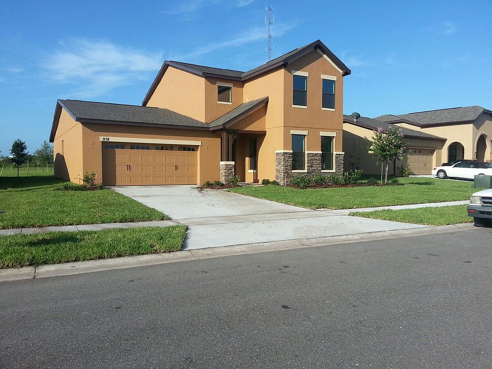 1st image of 978 Costa Mesa Ln