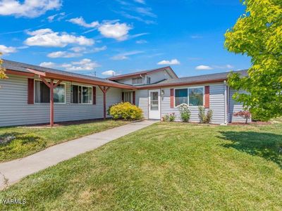 3204 S 79th Ave, Yakima, WA, 98903