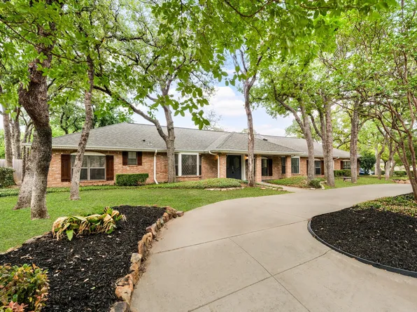 2 Lake Forest Dr, Trophy Club, TX 76262
