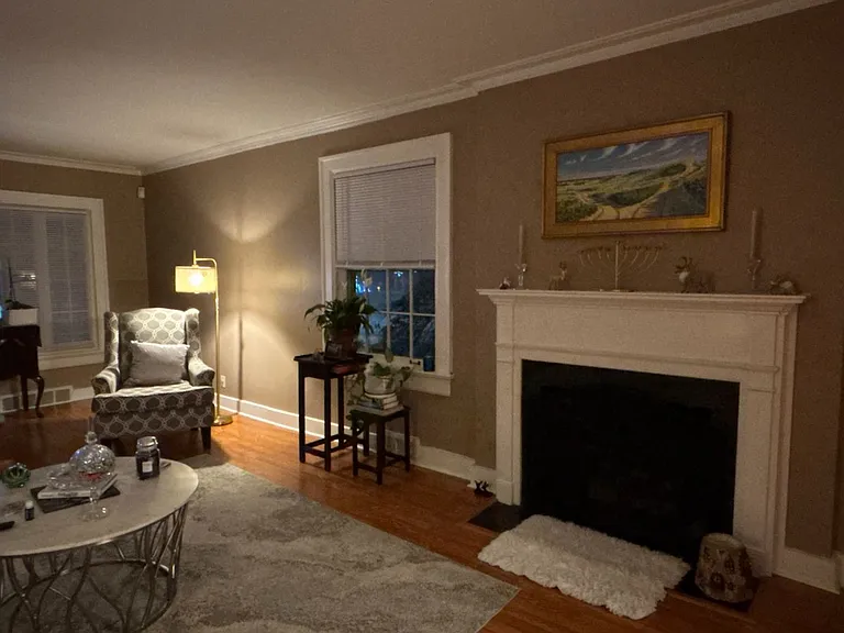 2600 Sherman Ave — Photo 3