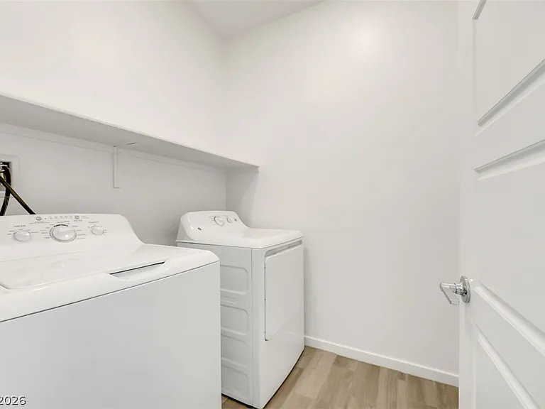 12 Vicolo Loren — Photo 21