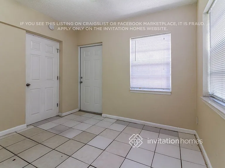 937 SE 3rd Ave — Photo 10
