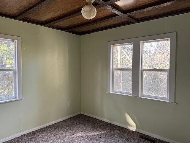 1086 Playground Dr — Photo 10