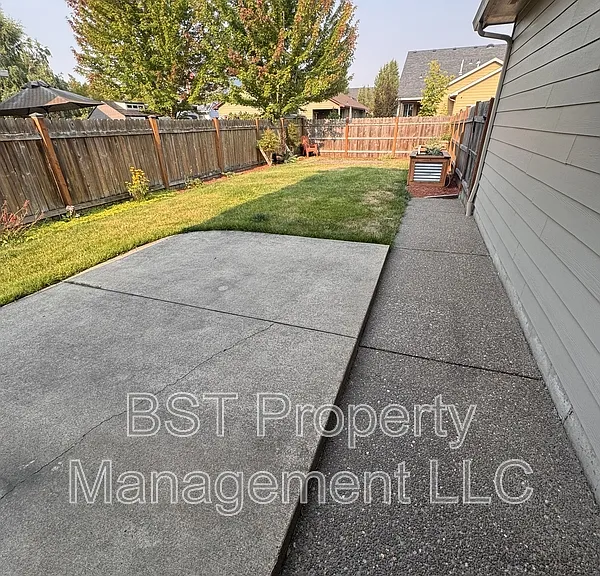 1604 Webb Lake Dr — Photo 31