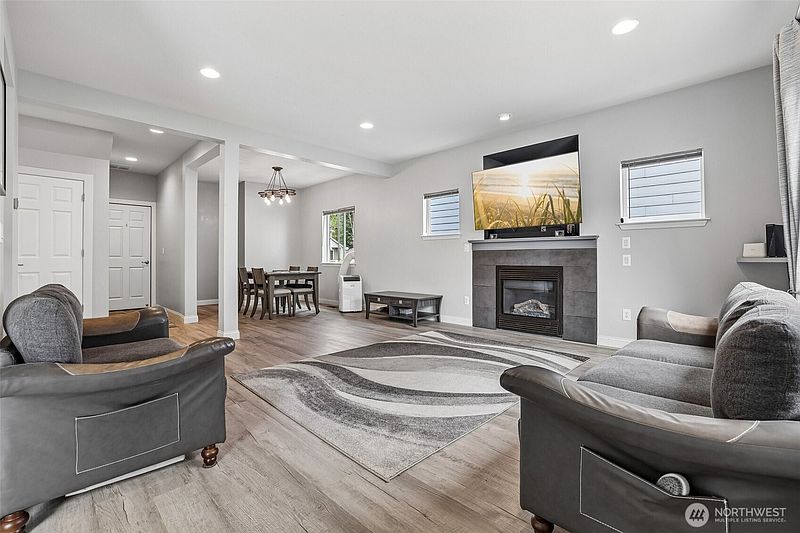 3rd image of 29530 S 63rd Court