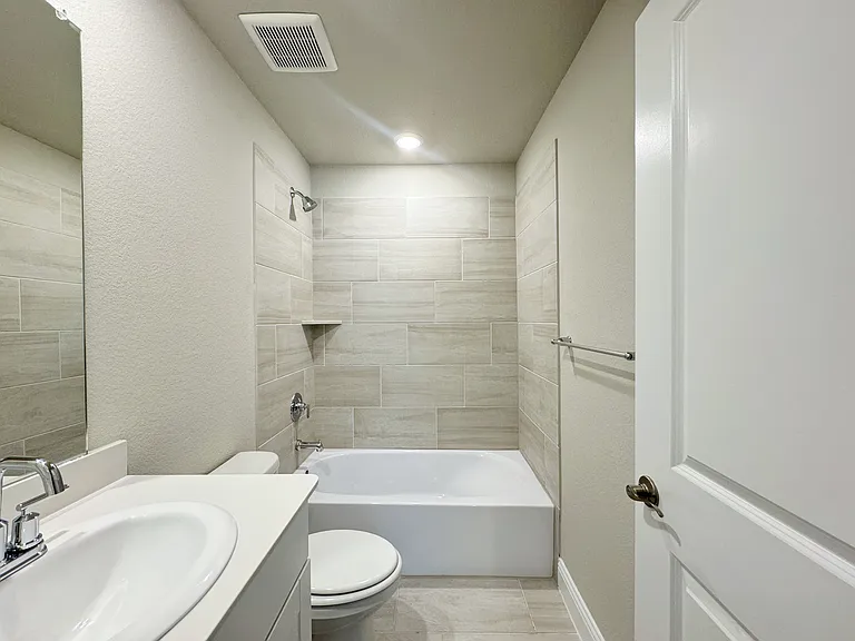 3713 Canyon Dr — Photo 20