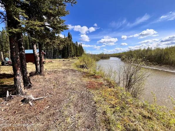 5524 Tok Cut Off #D, Gakona, AK 99586