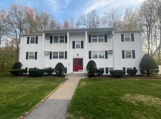 61 Federal Hill Rd, Auburn, MA 01501