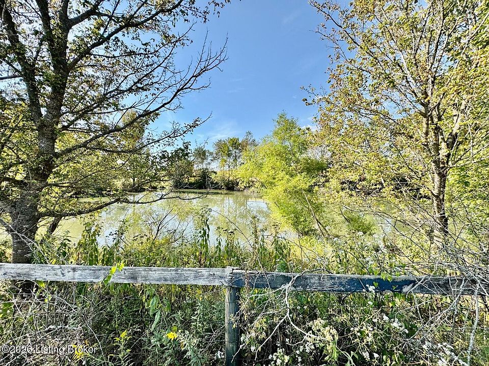 2nd image of 1656-4 Old Perryville Loop