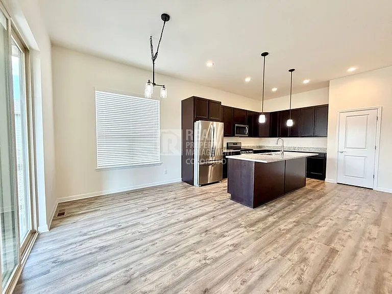 22345 E Bailey Pl — Photo 6