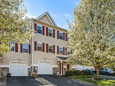 107 Julianna Way, Aston, PA, 19014