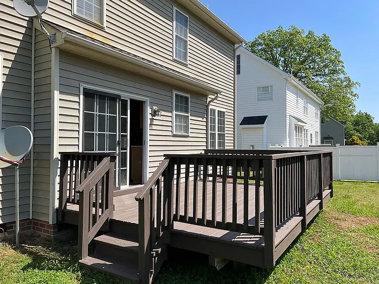 548 Green Garden Cir — Photo 11