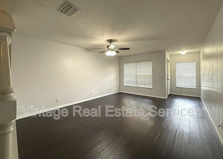 254 Castlekeeper Pl — Photo 2