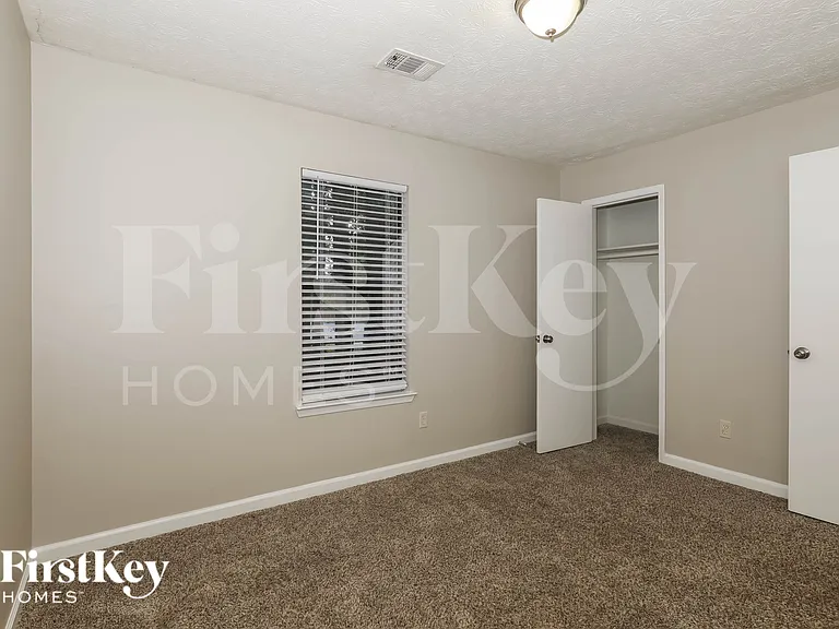 1207 Iron Gate Blvd — Photo 15
