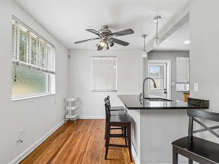 601 Swann Dr #603 — Photo 8