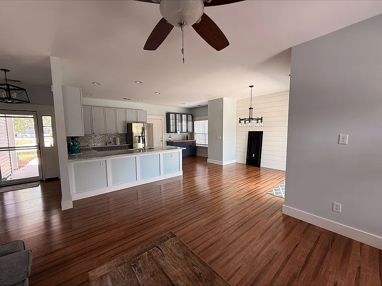 1106 Heartstone Ct — Photo 14