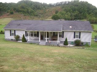 1833 Sweeneysburg Rd, Beckley, WV 25801