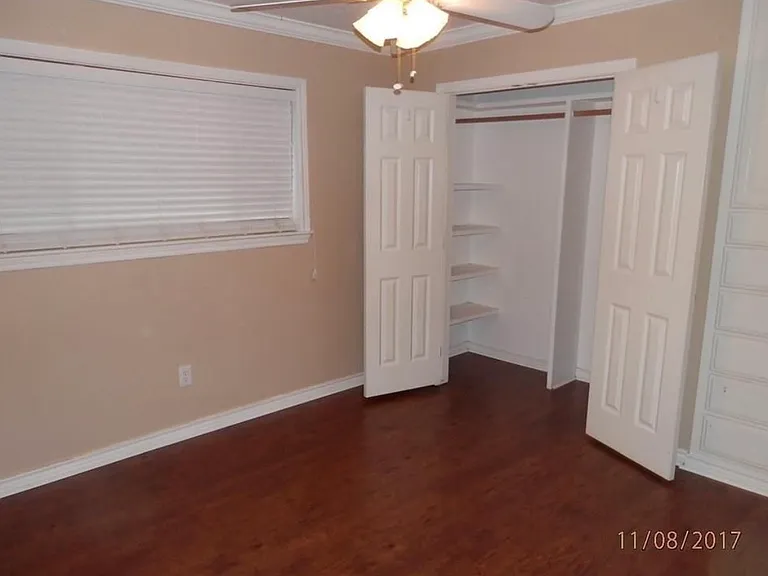 201 W Brookside Dr — Photo 15