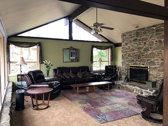 Upstairs living room