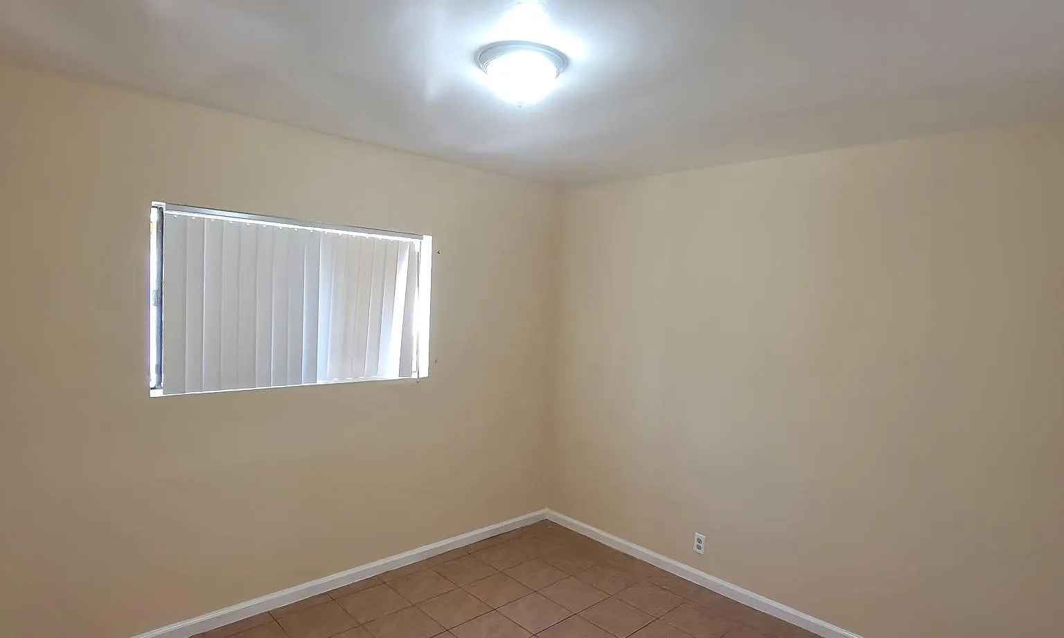 1717 N Alhambra Avenue — Photo 2