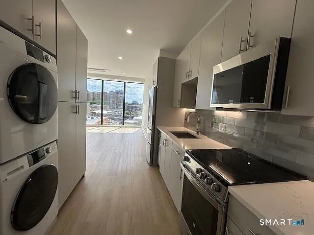 Studio, 1.0 bath, 483 sqft, $2,175 — Photo 4
