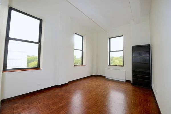 Rented by Michel Madie Real Estate Services | media 44