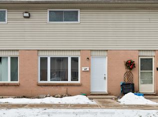 45 Gatewood Pl #27, London, ON N5Y 5A4