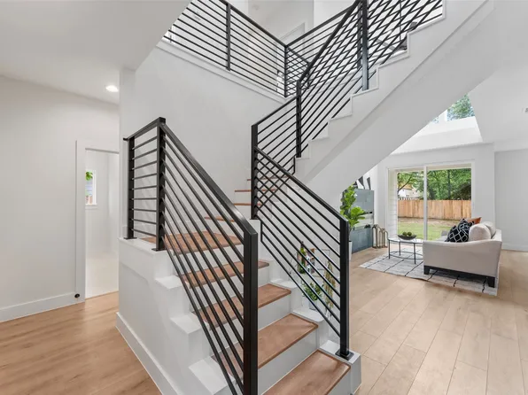 2312 Stoneman St, Dallas, TX 75215