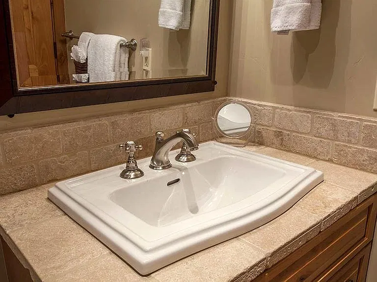 8580 Kilbarchan Ct — Photo 13