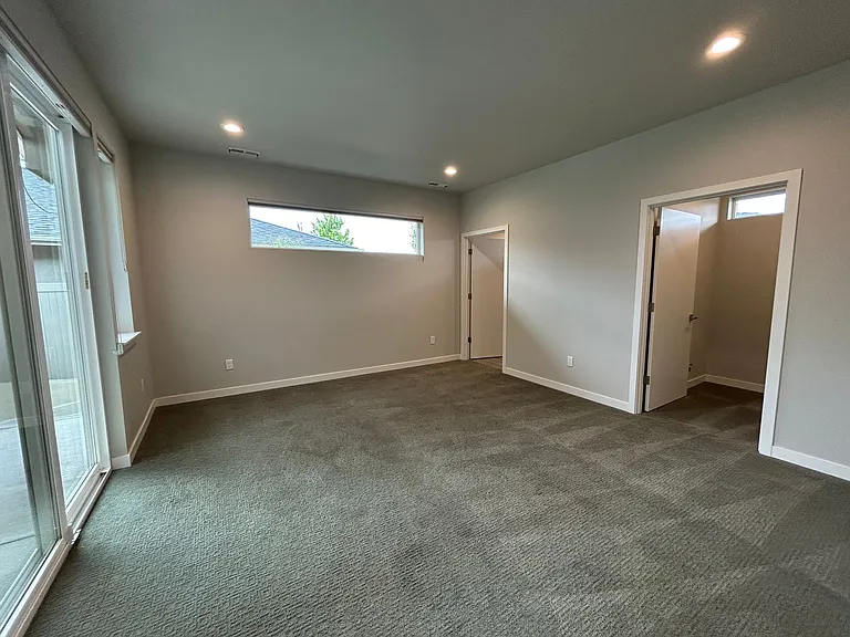 304 E Stanford Ave — Photo 19