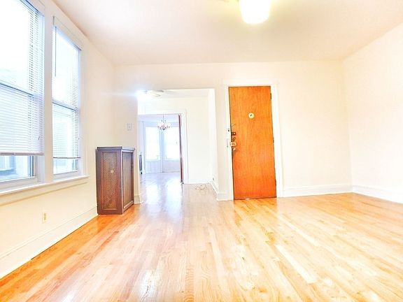 5th image of 30-20 34th St #3A