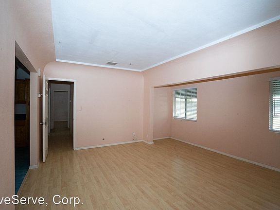 2nd image of 1604 1/2 S Palm Ave